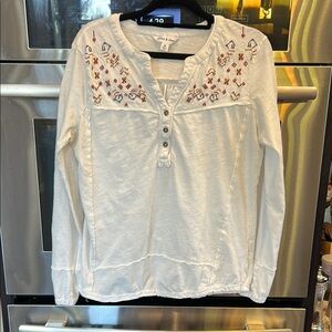 Cream Embellished Blouse with‎ Long Sleeves